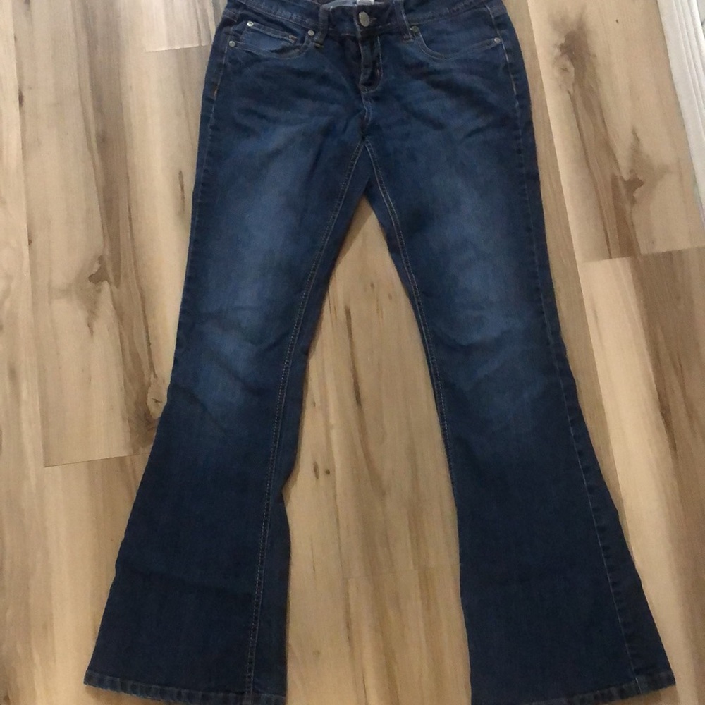 SO Size 7 dark blue jeans. Zipper and crotch measurements are in photos.